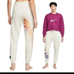 Nike yoga A.I.R. 7/8 high rise fleece joggers. NWT XL